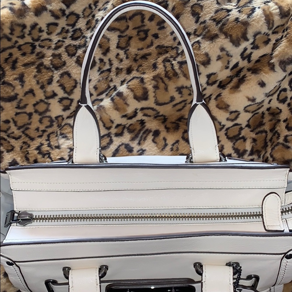 Large Coach Swagger bag - Picture 3 of 8